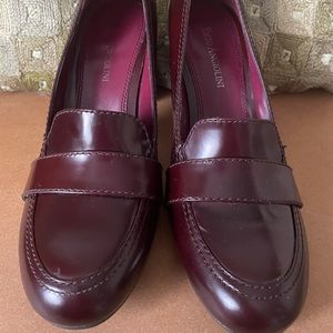 NWT Enzo Angiolini leather loafer in a dark cranberry/wine/merlot color.
